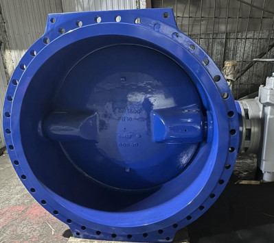 Затвор дисковый ВЧ ду1600 ру10 уплотнение EPDM, редукторный